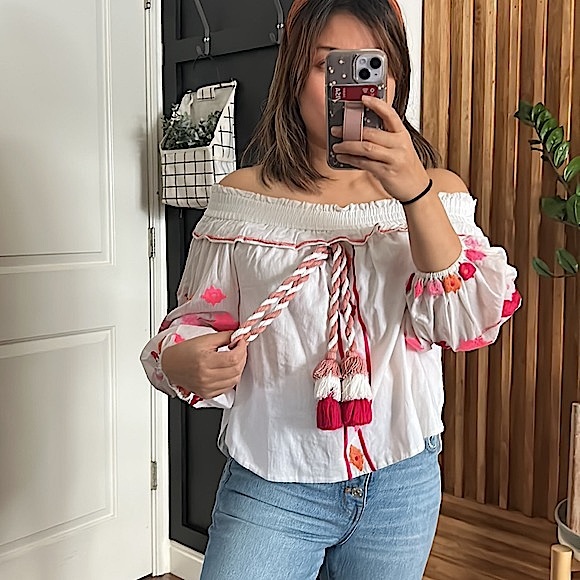 MISA Selena‎ Top in White Multi. Size XS - Picture 6 of 13